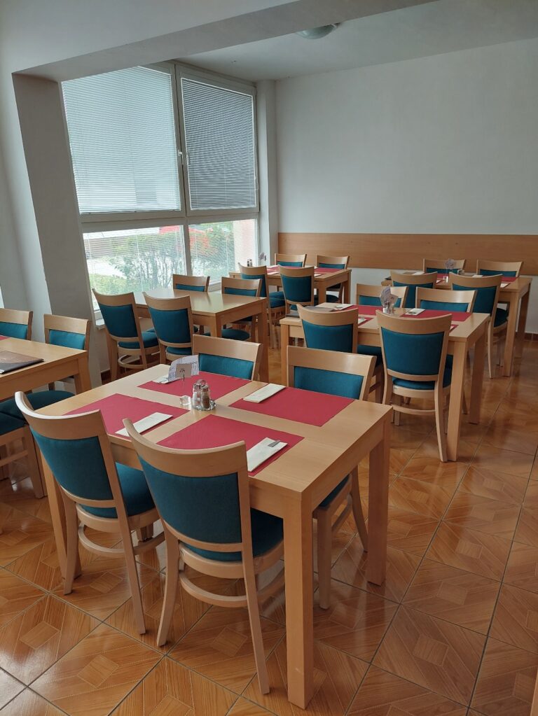 Jedáleň prevádzky MAJÁK Senec